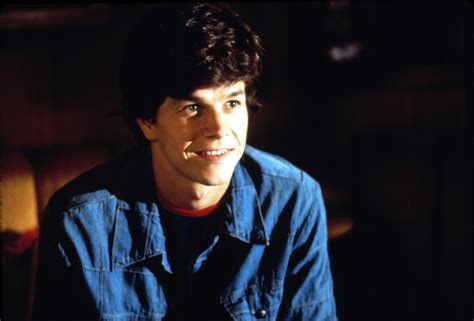 Mark Wahlberg Still Has His ‘Boogie Nights’ Prosthetic。